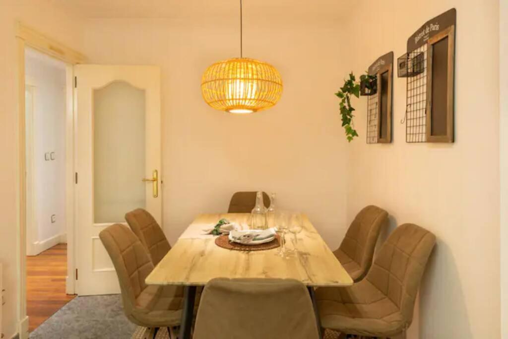 Exclusivo Apartamento En El Casco Viejo Bilbao Eksteriør bilde