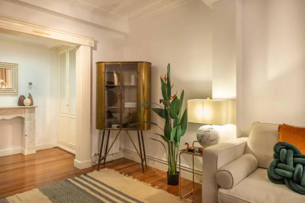 Exclusivo Apartamento En El Casco Viejo Bilbao Eksteriør bilde